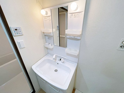 【洗面所】 | TOYOOKA APARTMENT【名古屋市賃貸・オートロック】