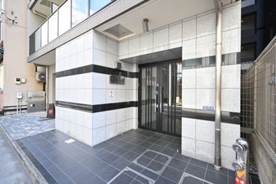 【エントランス】 | Log Ginza Higashi