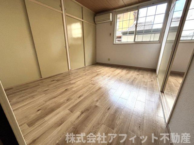 【その他】 | サンビレッジ春日 | 北西側の洋室6帖