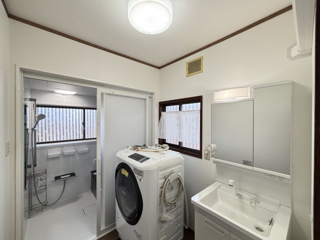 中古戸建　あさひが丘６丁目の独立洗面台