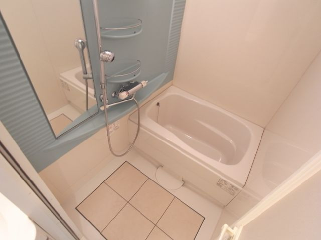 【浴室】 | エンクレスト吉塚駅前 | 別号室の写真になります。現況優先。