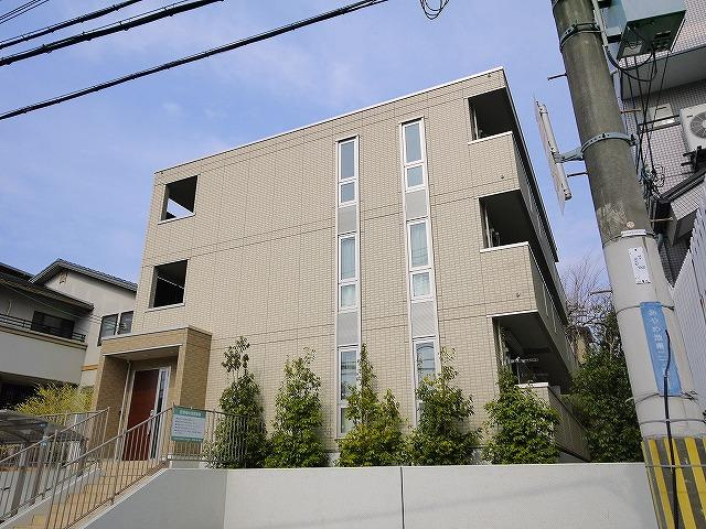 カーサあやめ池の外観|外観もきれいです