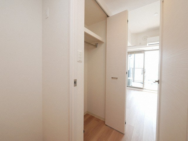 ファステート大阪ドームライズの収納|便利な収納スペースです