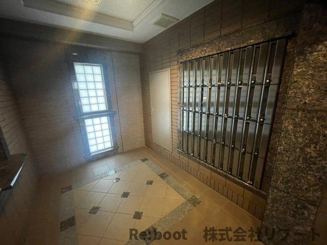 ガディス・パーク行徳壱番館のロビー