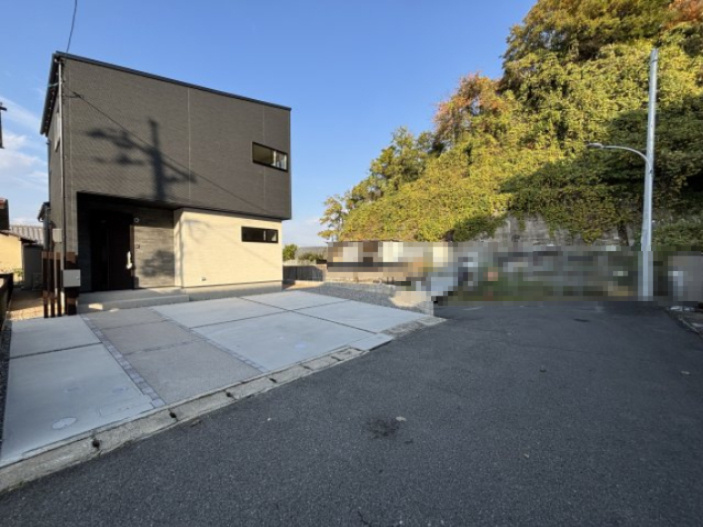 新築戸建　相田７丁目の前面道路含む現地写真