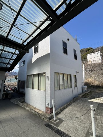 足柄下郡湯河原町宮下の店舗の外観