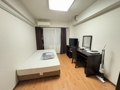 【洋室】 | グランピア朝霞 | 別のお部屋の写真です