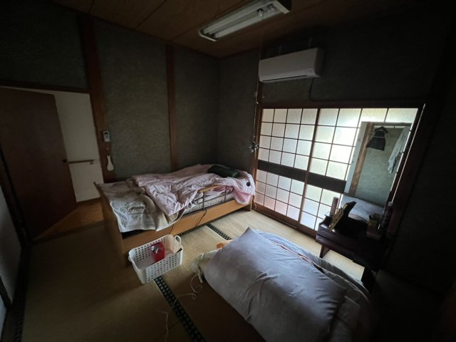 平山新町戸建の和室