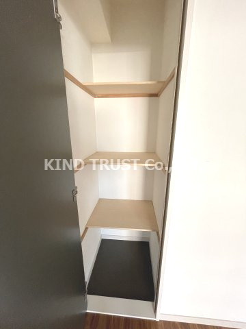 ドゥエリング天満の収納|大きなスペースがあり、収納には困りません