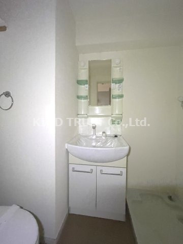 ドゥエリング天満の独立洗面台|独立洗面化粧台付き