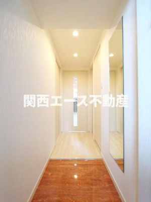 【玄関】 | プレジオ森河内ASIAN