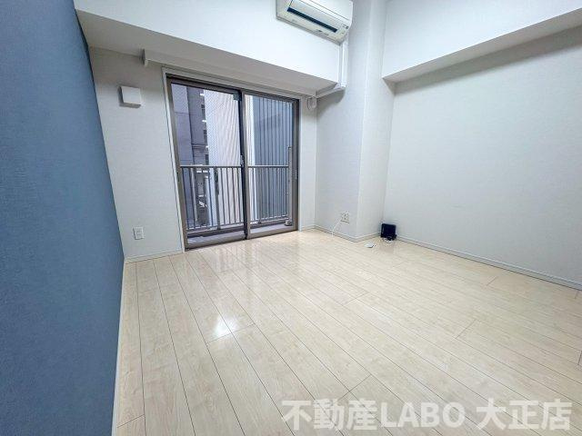 モンテノーム南堀江の居間・リビング