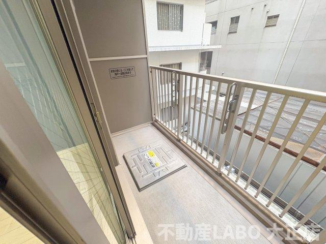 モンテノーム南堀江のバルコニー