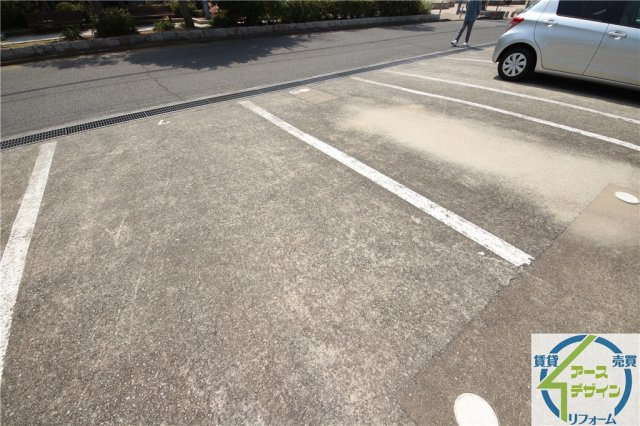 YOKハイムⅡの駐車場