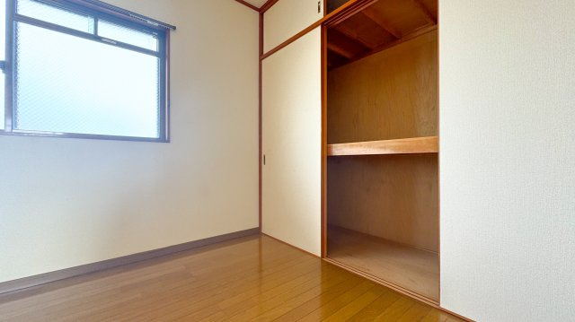 五月第二ハイツの収納|※反転タイプの間取となります。