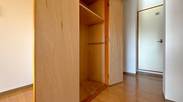 五月第二ハイツの収納|※反転タイプの間取となります。
