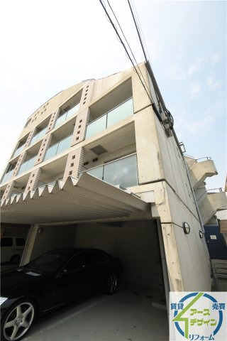 C-ARK神戸西の外観