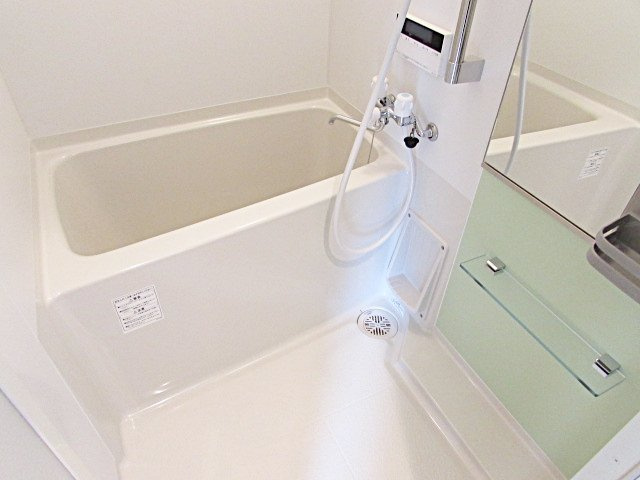 吉村ビルの浴室