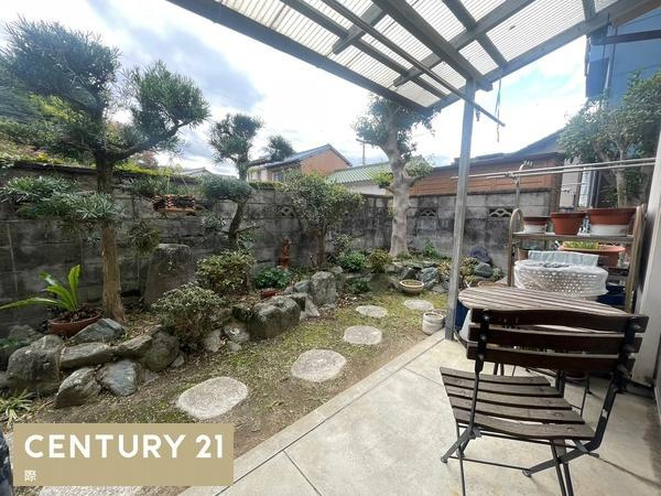 和歌山市坂田　中古戸建の庭
