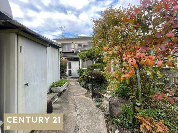 和歌山市坂田　中古戸建の庭