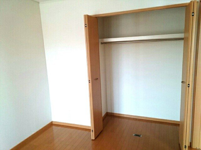 【収納】 | エッセ・ウーナ