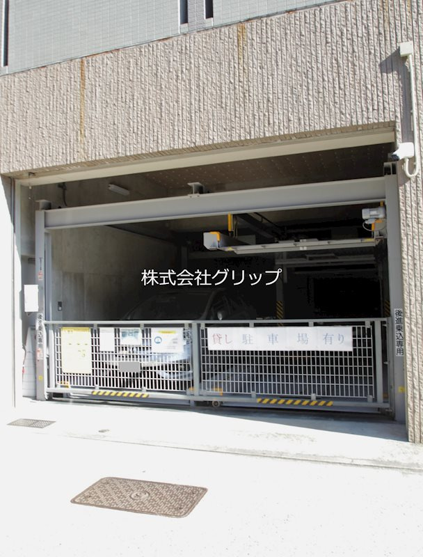 デュオ・スカーラ関内の駐車場