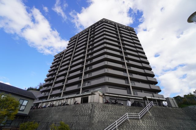 フローレンス田方ウイングテラスの外観