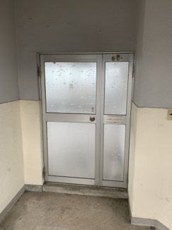 【エントランス】 | ヒロタビル