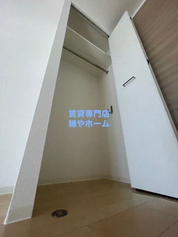 ラシュレエグゼ難波南の収納|収納豊富です