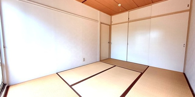 【寝室】 | サンビレッジ川口　A棟 | 和室6帖