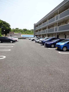 【駐車場】 | 同型タイプ