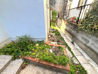 【庭】 | 北葛城郡王寺町本町2丁目