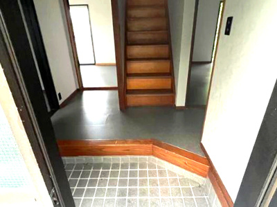 【玄関】 | 北葛城郡王寺町本町2丁目