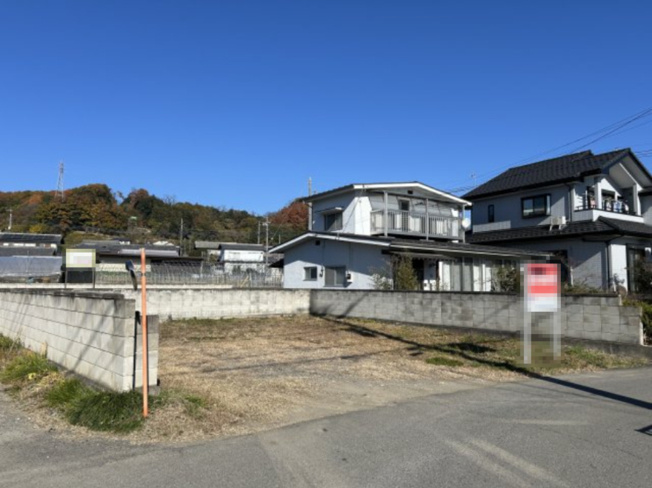 【前面道路含む現地写真】