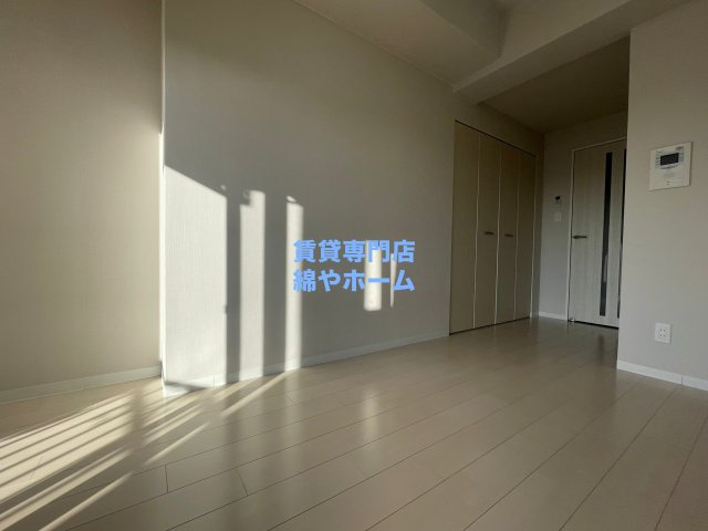Luxe難波西Iの洋室|明るい洋室です