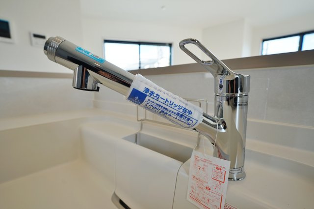 【横浜市旭区鶴ケ峰1丁目39-1新築戸建て】★仲介手数料無料★（鶴ケ峰小学校・西谷中学校）のキッチン