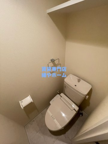 Luxe難波西Ⅲのトイレ|ゆったりとした空間のトイレです