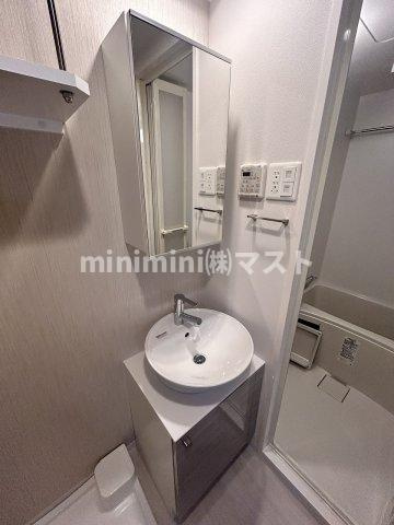 エスリード弁天町桜通レジデンスの洗面所