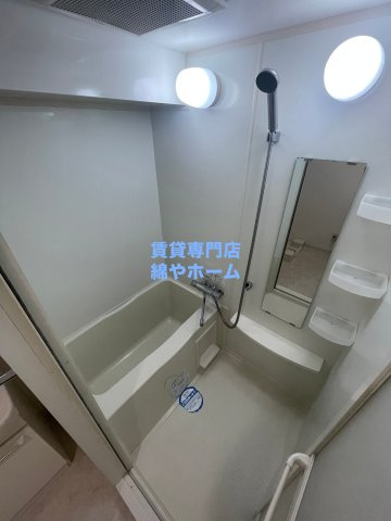 ルネ日本橋アネーロの浴室|日々の疲れを癒すお風呂付です