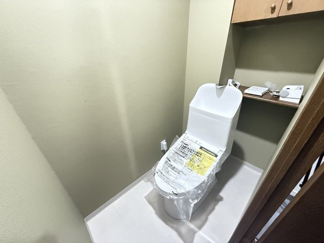 ドミール八王子のトイレ|～新規交換済、暖房温水洗浄機能付きトイレ　冬場は特に嬉しい機能ですね～