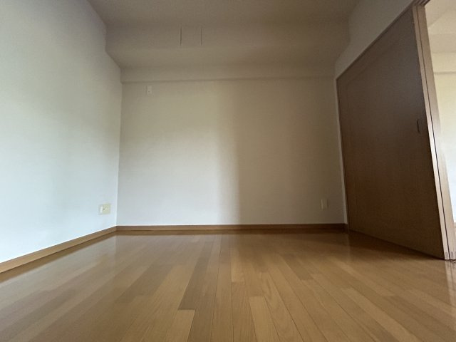 ジュリオ朝霧の寝室