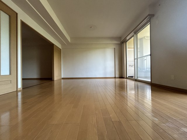 ジュリオ朝霧の居間・リビング