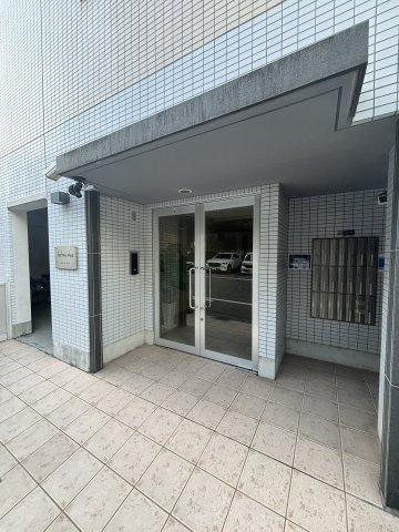 ボヌールエイワのエントランス|毎日通るエントランスはこのようになっています