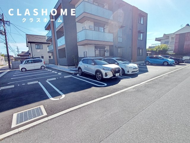 ラ・カシェット　　刈谷市の賃貸ならクラスホーム刈谷店の駐車場