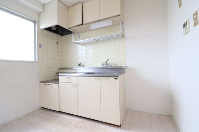 リビース音のキッチン