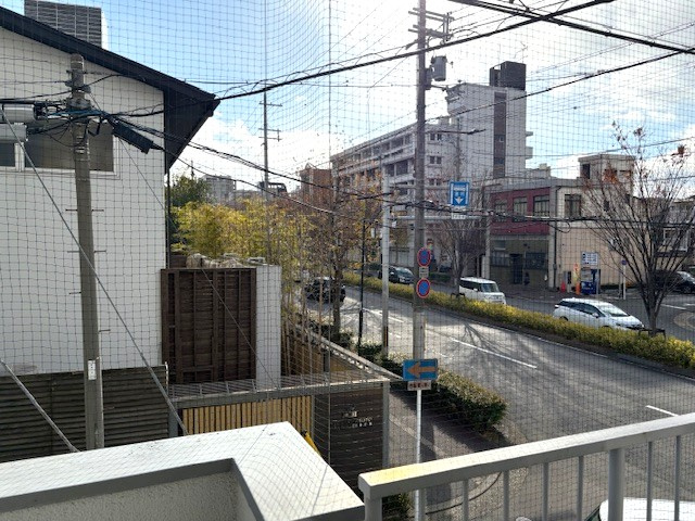 ◆駅まで徒歩４分◆２００７年３月室内リフォーム歴ありで美室◆開放感のある１ＬＤＫ◆コーポ円座の展望|バルコニーからの眺望