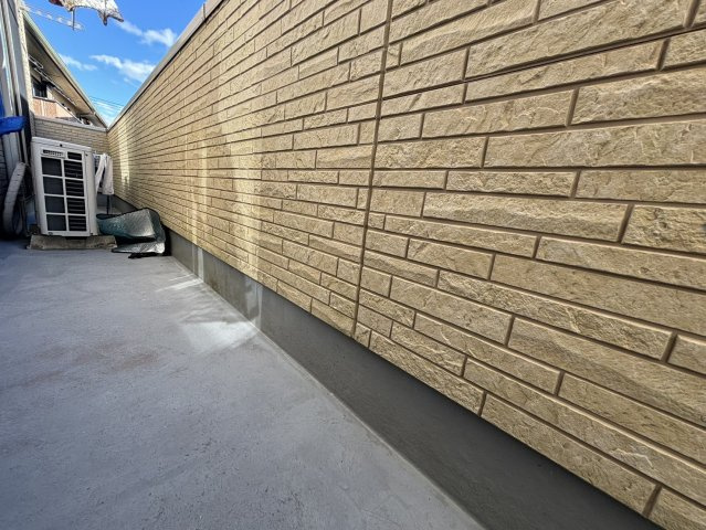 光の森　店舗付き住宅のバルコニー