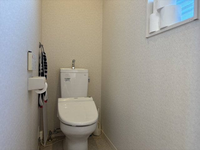 光の森　店舗付き住宅のトイレ