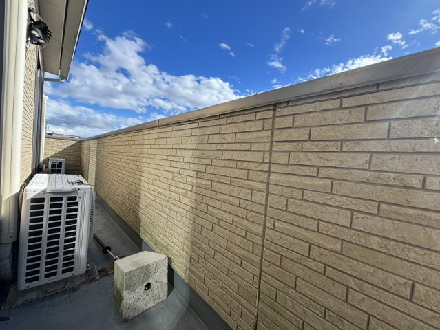 光の森　店舗付き住宅のバルコニー