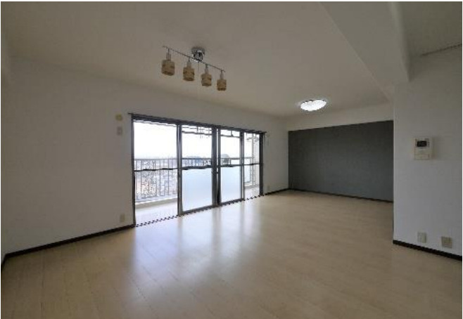 ハウベストマンション長嶺2番館1005号【託麻南小・長嶺中】の居間・リビング